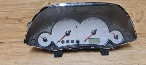 Ford Focus Speedometer (instrument cluster) 98AP10841BC