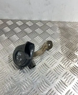 Volkswagen PASSAT B6 Horn signal 3C0951221