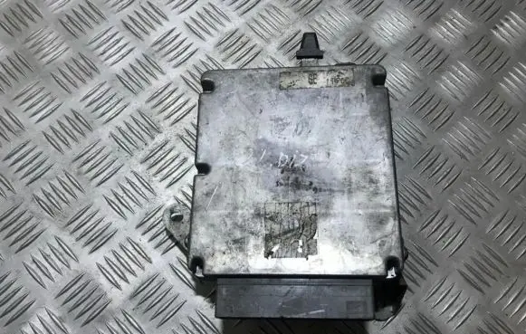 Mazda 6 Engine control unit/module rf5c