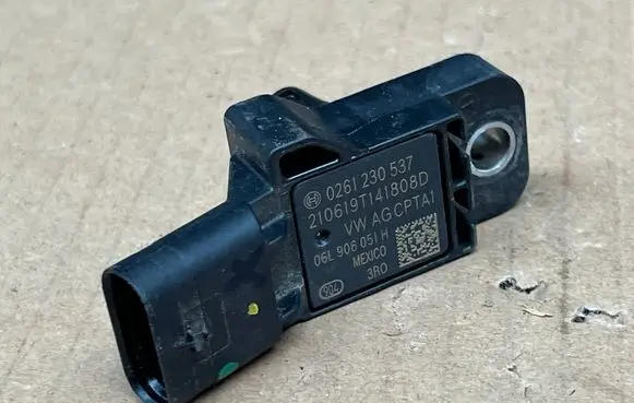 Audi A3 S3 8V Rear glass lock/latch E385 0261230537