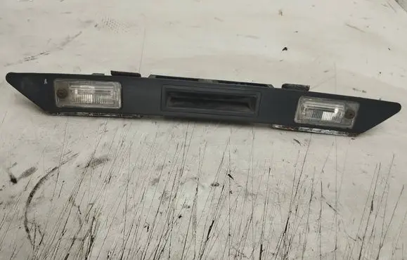 Audi A6 S6 C6 4F Boot/trunk interior light 8E0827657G