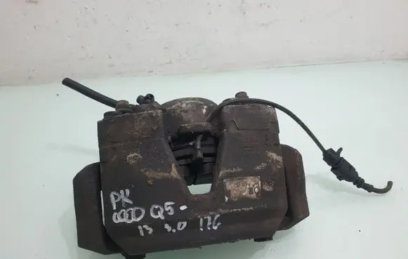 Audi Q5 SQ5 Front brake caliper 9092B