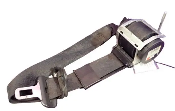 Opel Astra H Front seatbelt