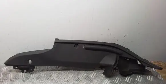 Fender end trim