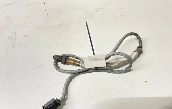 BMW 5 E60 E61 Lambda probe sensor 0910090019 1928404682