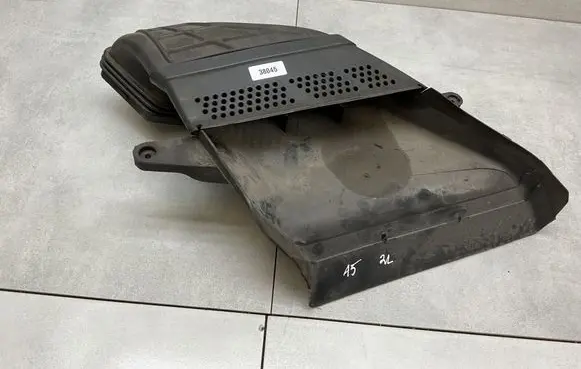 Audi A5 Sportback 8TA Air intake duct part 8K0129618