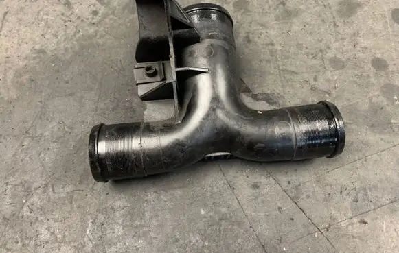 Jaguar XF Intercooler hose/pipe 4R836N870AB