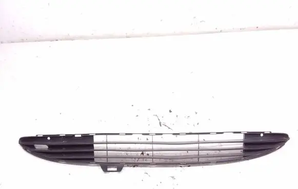 Peugeot 206 Front bumper lower grill 9628579377