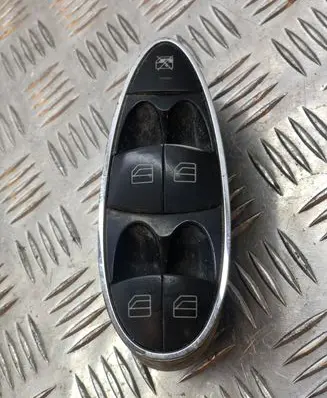 Mercedes-Benz E W211 Electric window control switch A2118219951