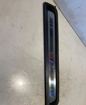 BMW 3 G20 G21 Front sill trim cover 8079739
