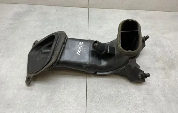 Opel Zafira C Air intake duct part 13346074 13337772