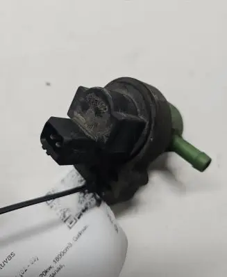 Mercedes-Benz E W211 Turbo solenoid valve 0004703893