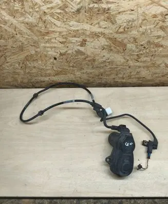 Mercedes-Benz CLS C257 Rear brake caliper A2135402805 32358282