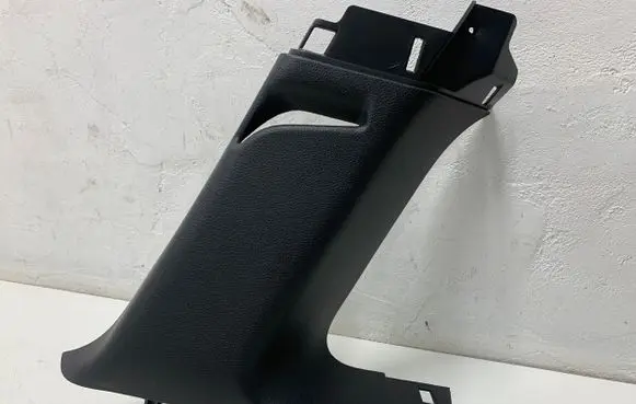 Jeep Grand Cherokee (D)pillar trim (top) 1GP03DX9AC 939689