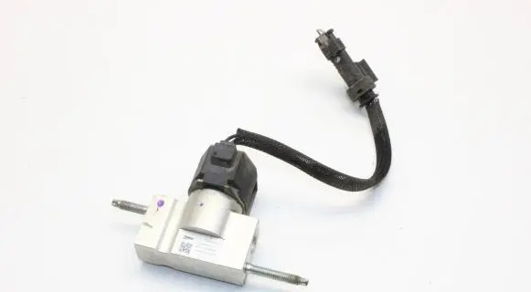Peugeot 2008 II Air conditioning (A/C) expansion valve T588455 T588455A1