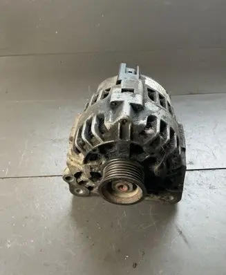 Skoda Fabia Mk2 (5J) Generator/alternator 03D903025J