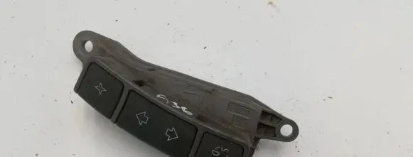 BMW 7 E65 E66 Steering wheel buttons/switches 6911586
