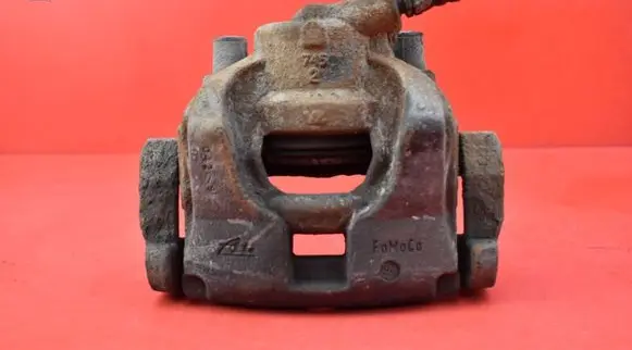 Ford S-MAX Front brake caliper