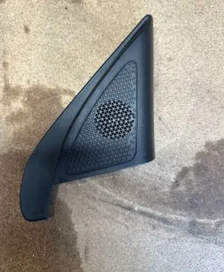 KIA Niro Front door speaker cover trim 87661AT000