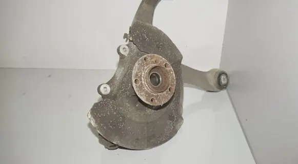 BMW 5 F10 F11 Front wheel hub 6777752 6868480 31206868480