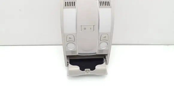 Audi A6 S6 C6 4F Front seat light 18550346 4F0947135BQ 4F0951177
