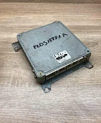 Mazda 626 Engine control unit/module ECU F2D318881A