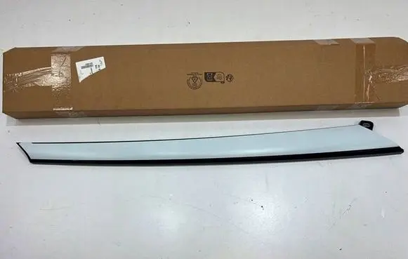 Volkswagen Golf VII Windshield/front glass wiper blade 1T3853265