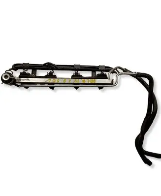 Volkswagen Golf IV Fuel main line pipe 06A133317