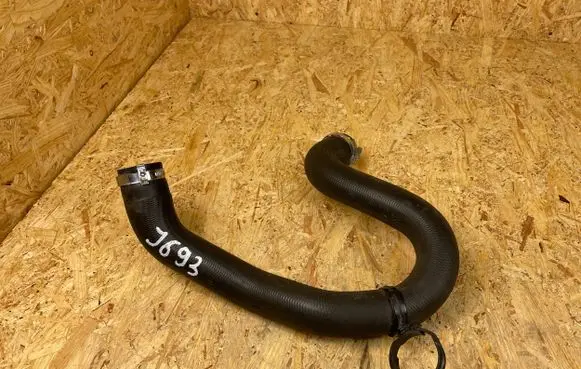 Peugeot 3008 II Intercooler hose/pipe 9820100780