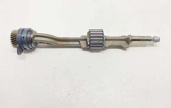 Audi A3 S3 8V Balance shaft 06k103337B 06K10305A