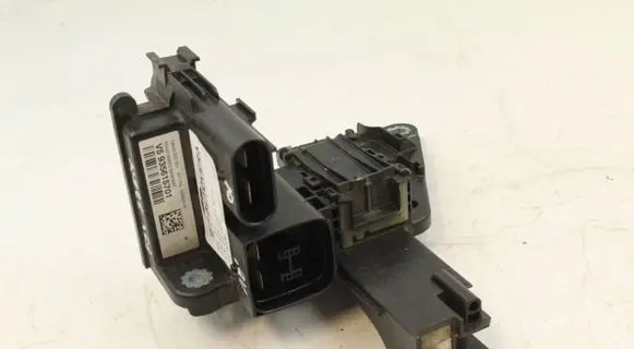 BMW 3 GT F34 Current control relay 9356157 61149356157