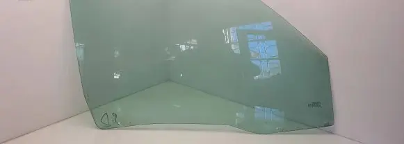 Citroen Berlingo Front door window glass four-door 43R001142 DOT249AS2M27