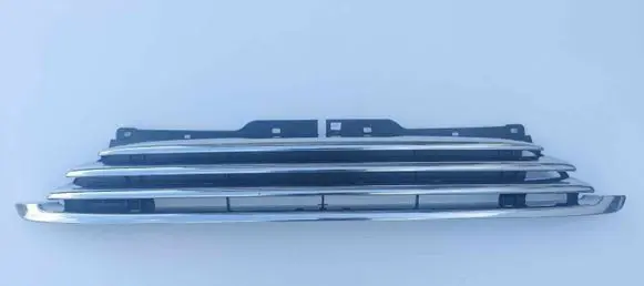 Mini One - Cooper Coupe R56 Front bumper upper radiator grill 166149