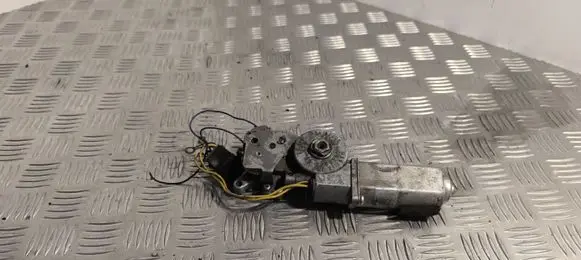 Opel Corsa B Sunroof motor/actuator T2408010C