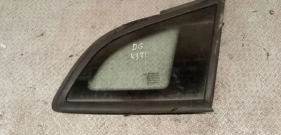 Renault Megane III Rear side window 