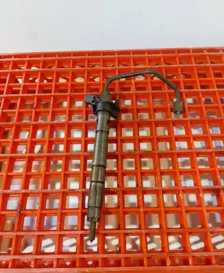 Audi A8 S8 D3 4E Fuel injector 059130277AB