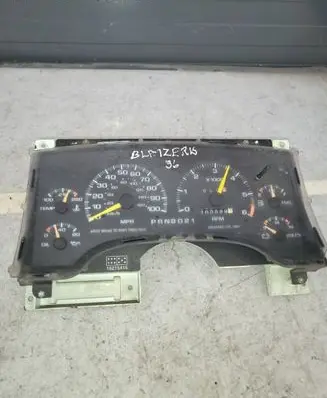 Chevrolet Blazer S10 Speedometer (instrument cluster) 16215416