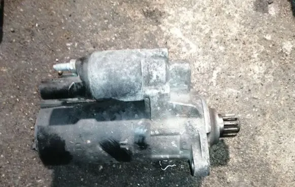 Volkswagen PASSAT CC Starter motor 02L911026L 0001123036