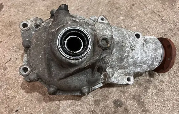 BMW 7 F01 F02 F03 F04 Front differential 7558154