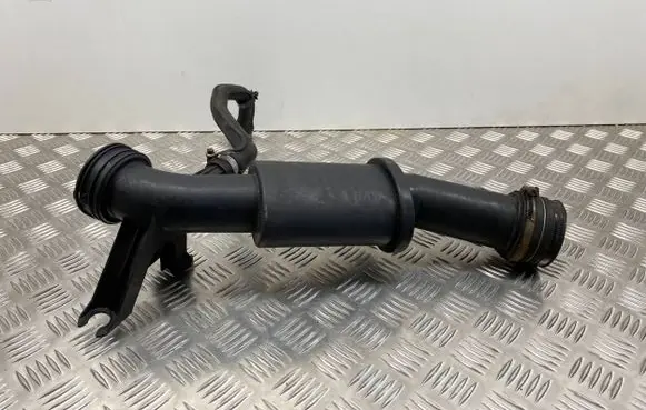 Mercedes-Benz CLC CL203 Intake resonator A2710902137