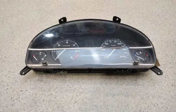 Peugeot 406 Speedometer (instrument cluster) 9642946280