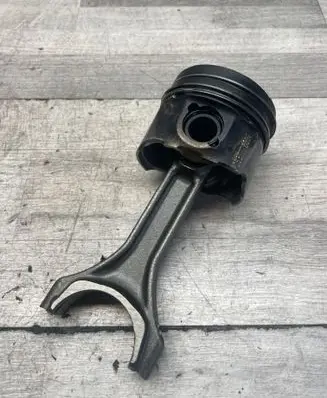 Opel Astra K Piston 0687776302