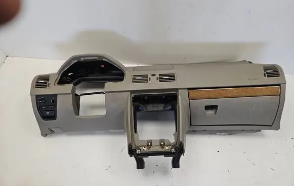 Volvo XC90 Dashboard