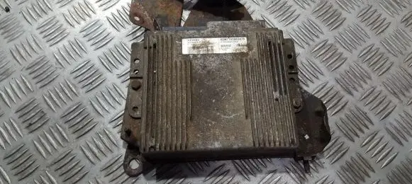 Renault Laguna I Engine control unit/module S103717108B 7700865822