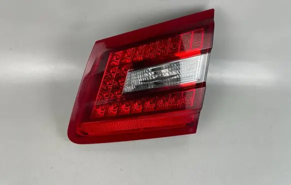 Mercedes-Benz E W212 Tailgate rear/tail lights 2128200864