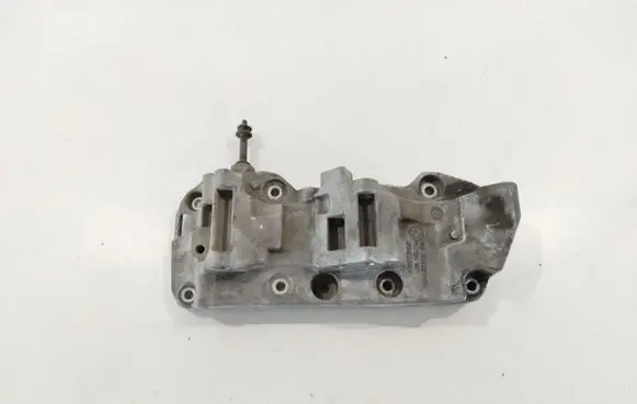 BMW 5 F10 F11 Generator/alternator bracket 11168506863 8506863