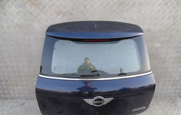 Mini One - Cooper R50 - 53 Tailgate/trunk/boot lid