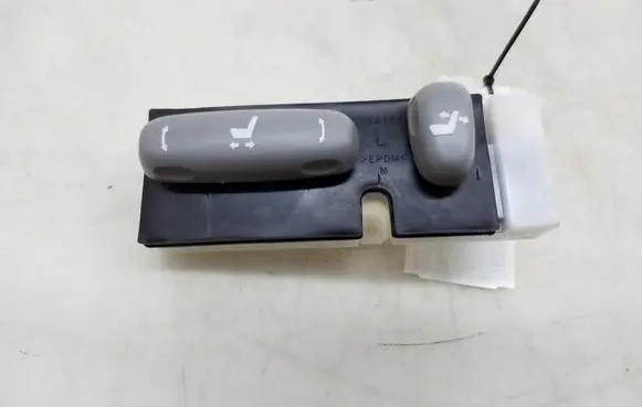 Lexus GS 300 350 430 450H Seat control switch 8407030040