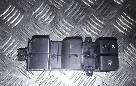 Toyota Corolla E160 E170 Electric window control switch 8404002500