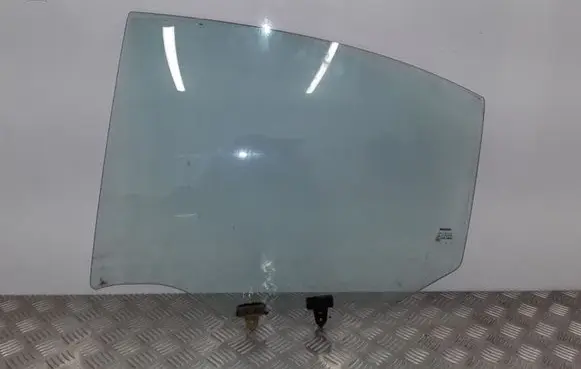 Nissan Primera Rear door window glass 43R00049